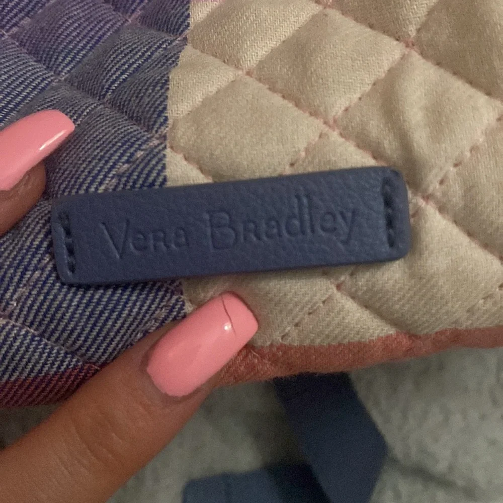 Vera Bradley backpack - Picture 2 of 9